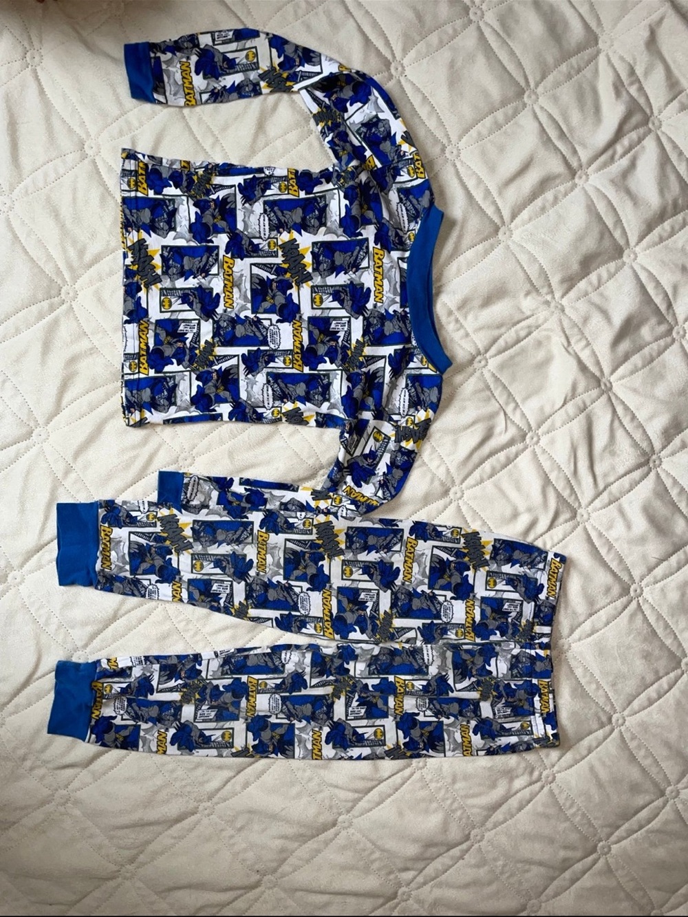 Batman Blue, White & Yellow Comic-Print Kids Pajama Set